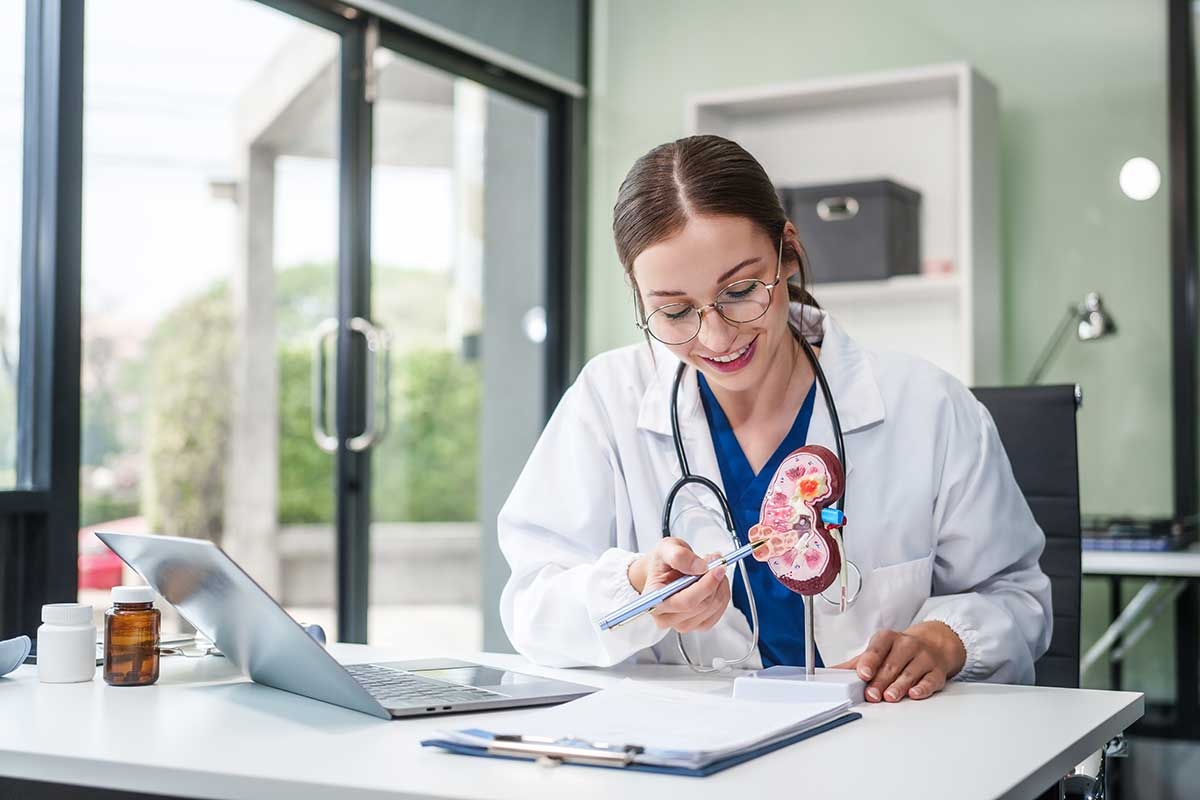 Nephrologist in Kakching